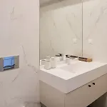 Апартаменты White I One Bedroom I One Cotroceni Park Бухарест