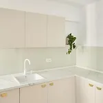White I One Bedroom I One Cotroceni Park Бухарест