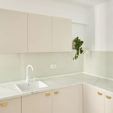 White I One Bedroom I One Cotroceni Park Bukarest
