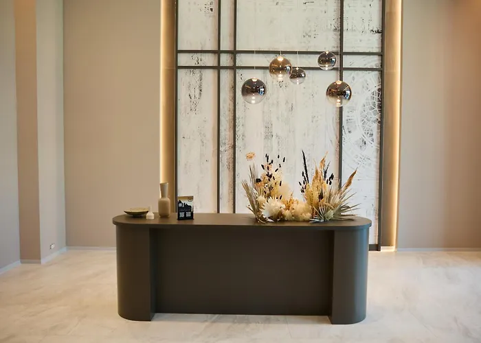 White I One Bedroom I One Cotroceni Park *