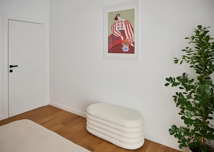 White I One Bedroom I One Cotroceni Park ブカレスト