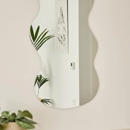 White I One Bedroom I One Cotroceni Park * Bukarest