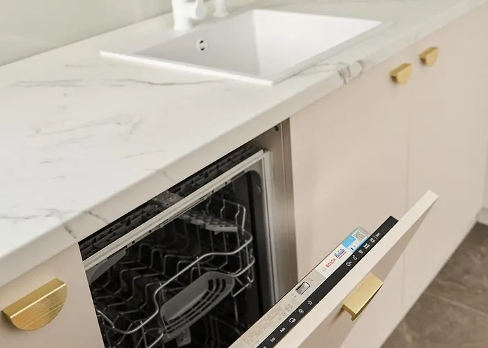 White I One Bedroom I One Cotroceni Park