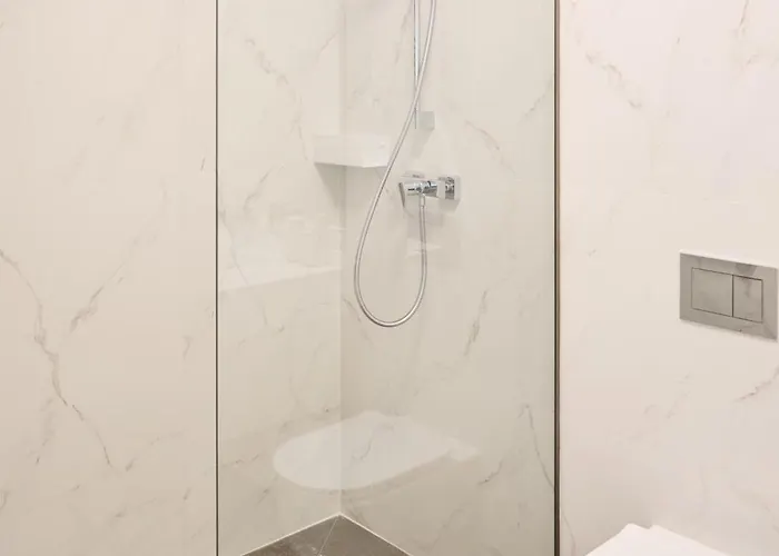 White I One Bedroom I One Cotroceni Park Bukarest