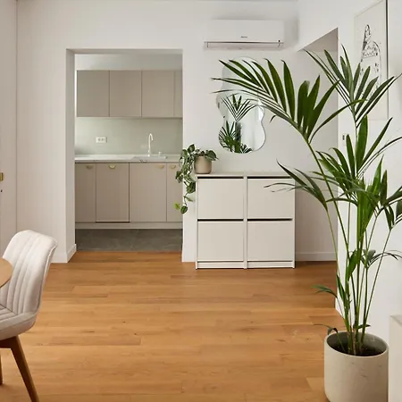 Apartment White I One Bedroom I One Cotroceni Park