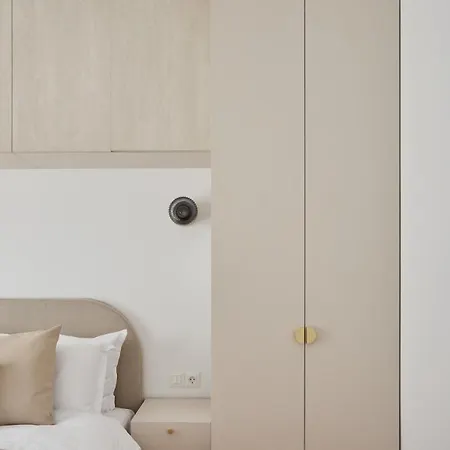 White I One Bedroom I One Cotroceni Park Bucharest