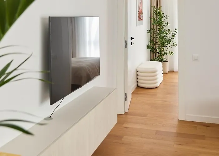 아파트 White I One Bedroom I One Cotroceni Park